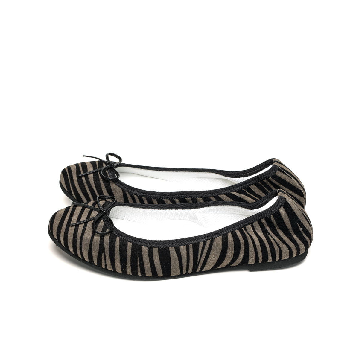 Pauline -ZebraPrint GrayishKhaki ゼブラプリント グレイッシュカーキ kurun クルン kuruntokyo 入学式 卒業式 クルントウキョウ 疲れない 痛くない madeinjapan 日本製 本革 バレエシューズ フラットシューズ パンプス kurunTOKYO mdmバレエシューズwaterproof レインシューズ 小さいサイズ 大きいサイズ 26cm 21.5cm 26cm 25.5cm 25cm 22cm
