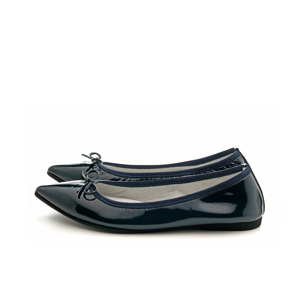 Mathilde -Enamel Navy エナメル ネイビー kurun クルン kuruntokyo 入学式 卒業式 クルントウキョウ 疲れない 痛くない madeinjapan 日本製 本革 バレエシューズ フラットシューズ パンプス kurunTOKYO mdmバレエシューズwaterproof レインシューズ 小さいサイズ 大きいサイズ 26cm 21.5cm 26cm 25.5cm 25cm 22cm