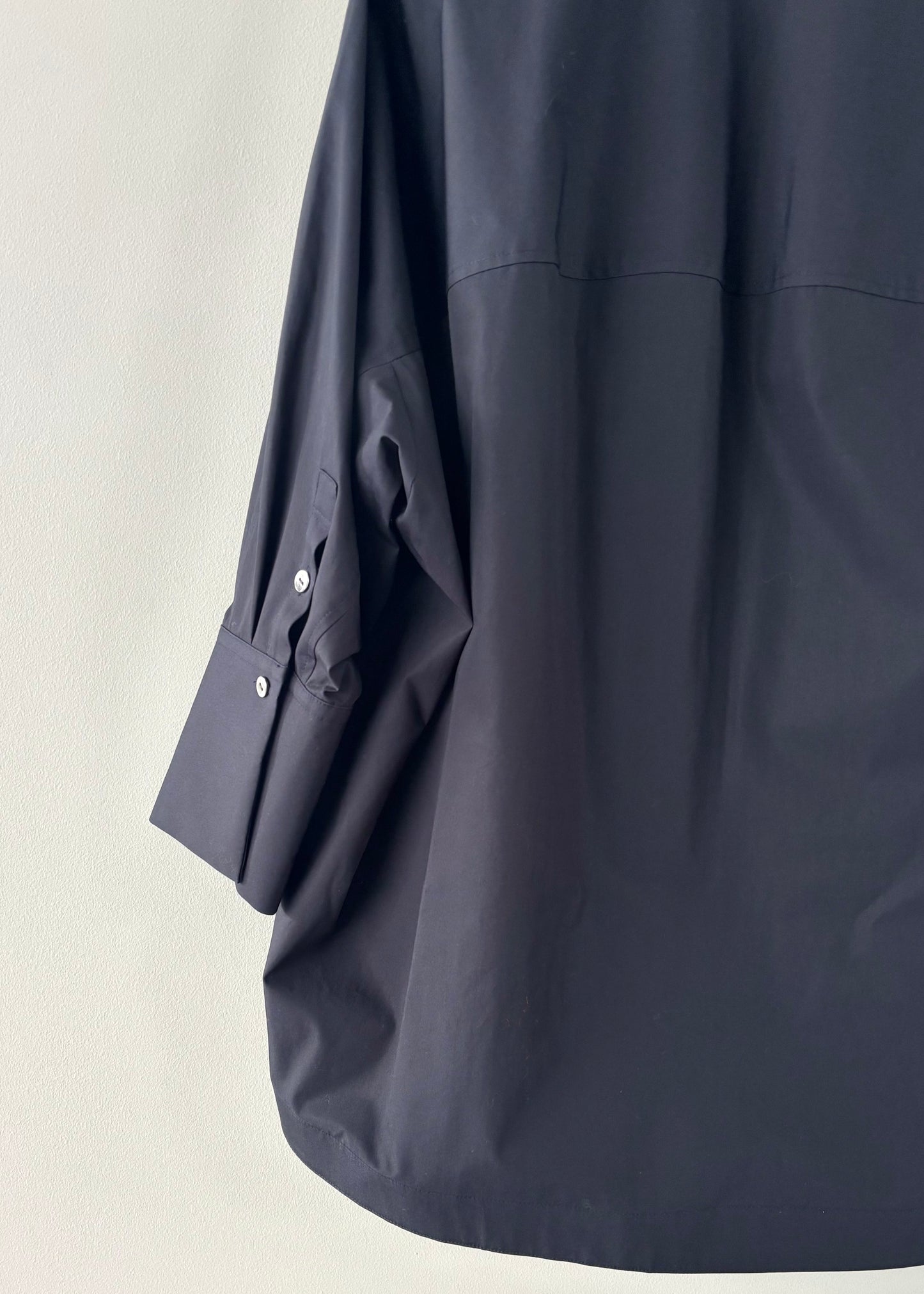 FORFORMO / Round Shape Shirt