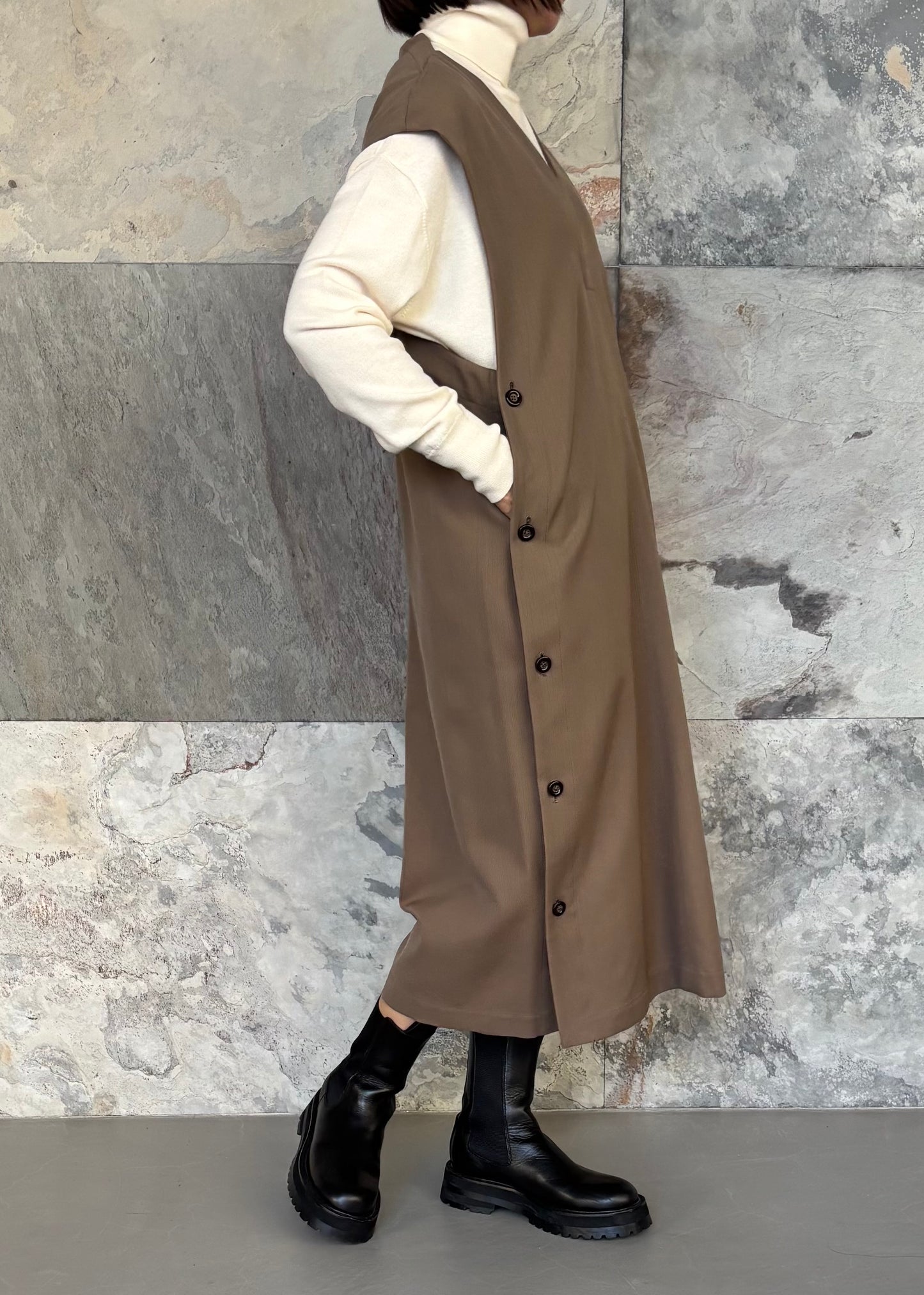 UJOH/Side Button Dress