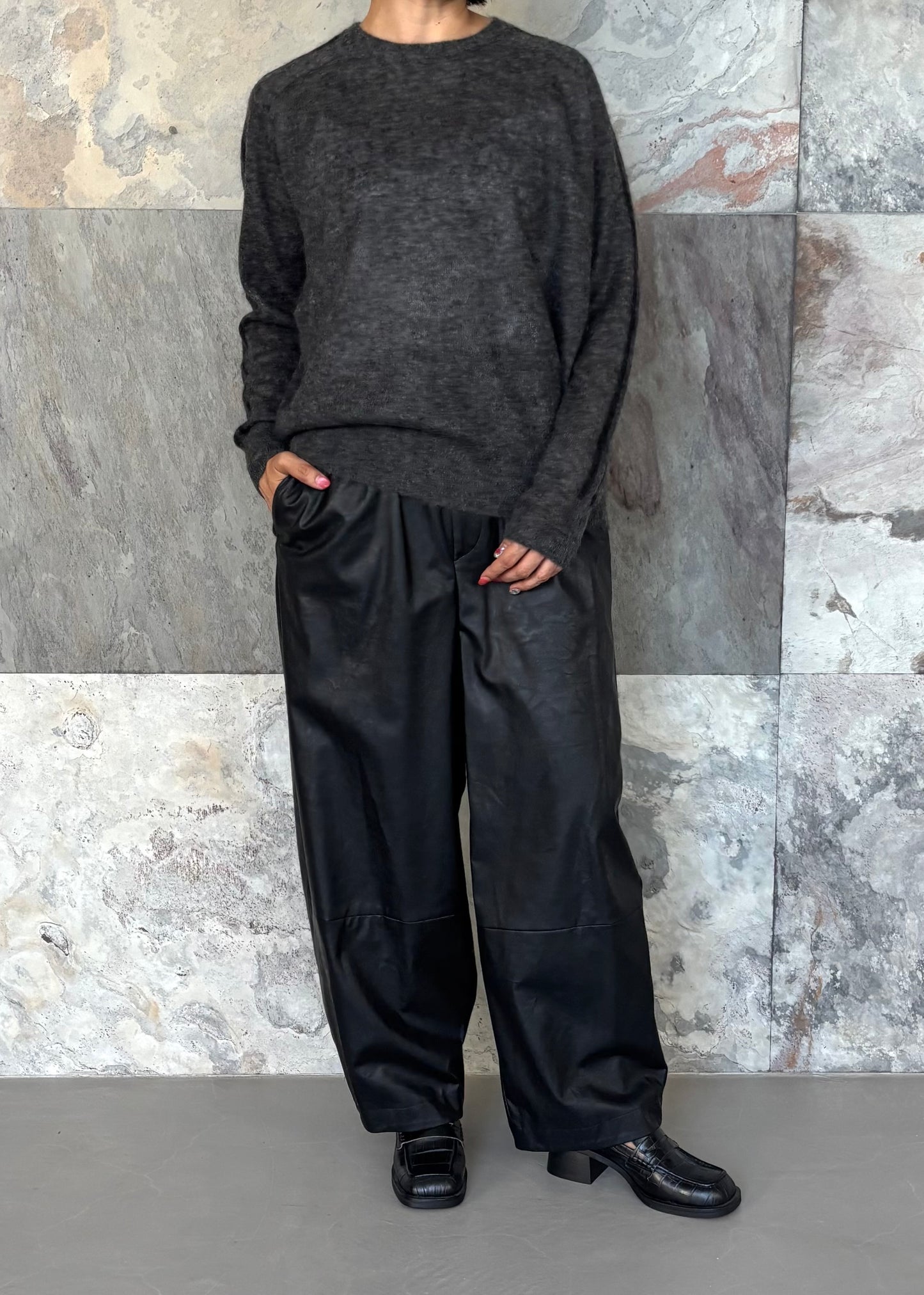 SACRA SYNTHETIC LEATHER PANTS