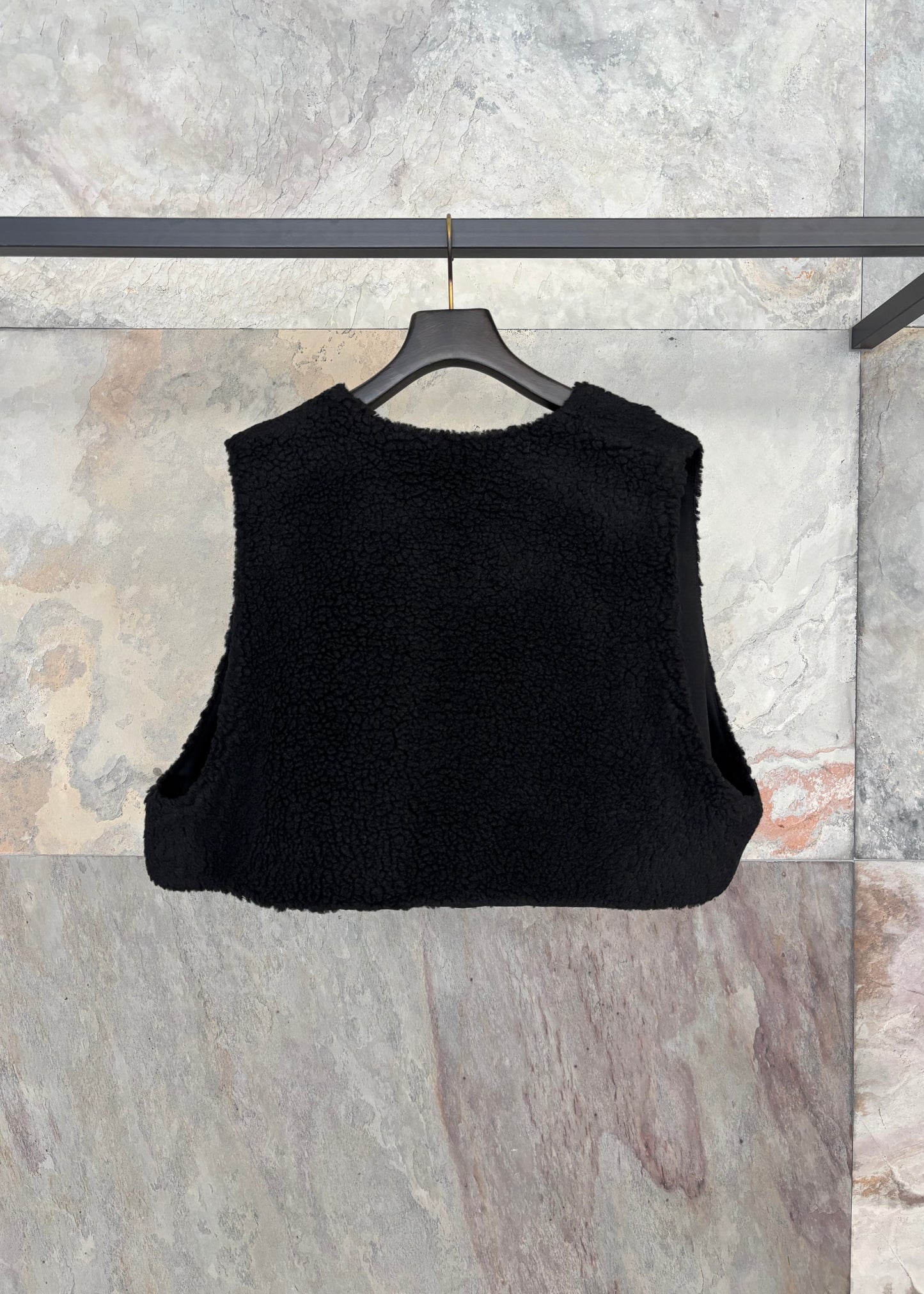 SACRA POODLE FUR SHORT GILET