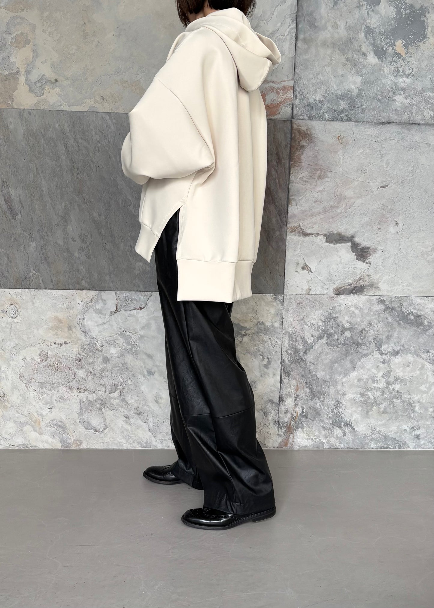 UJOH/Big Silhouette Hoodie ベアダンボールニット