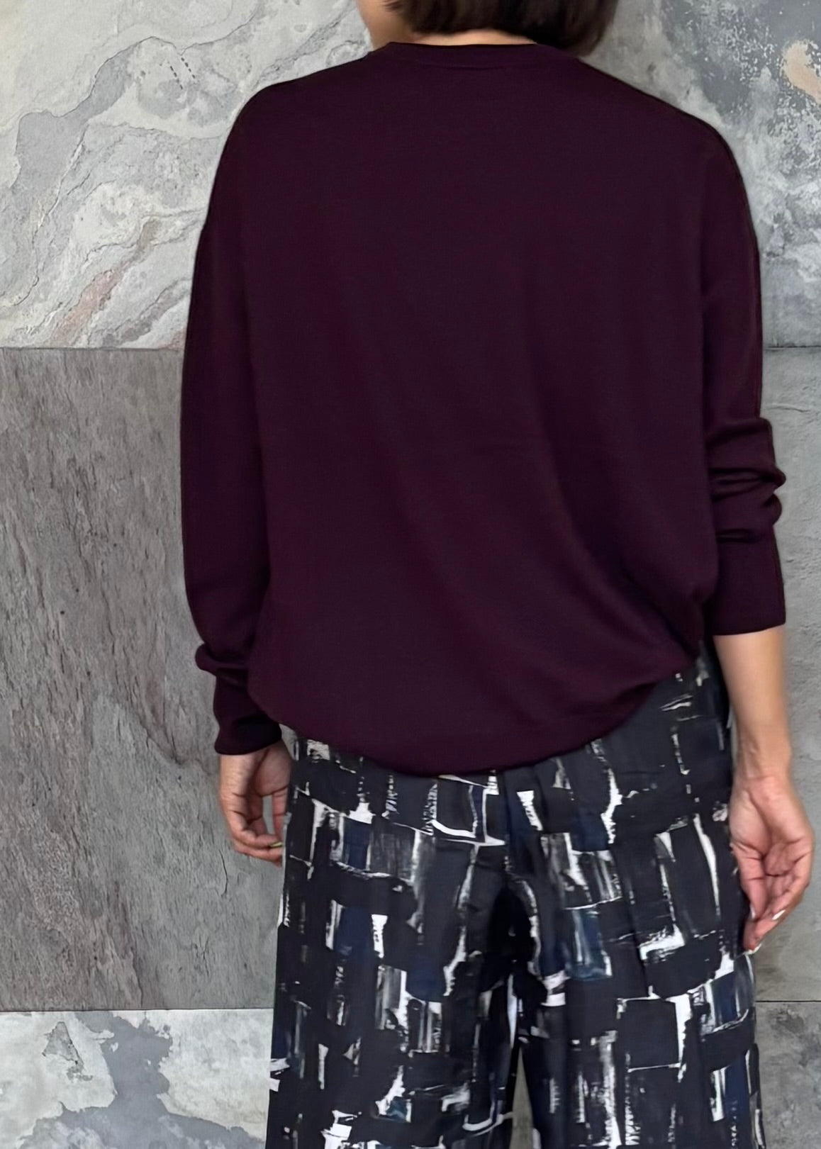 SACRA MERINO CREW-N TOP