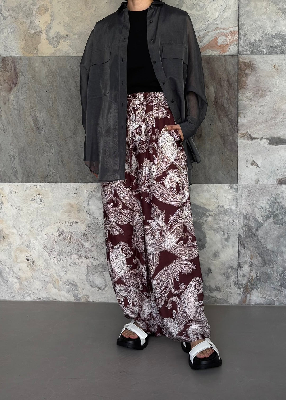 SACRA/OVERLAP PAISLEY PANTS