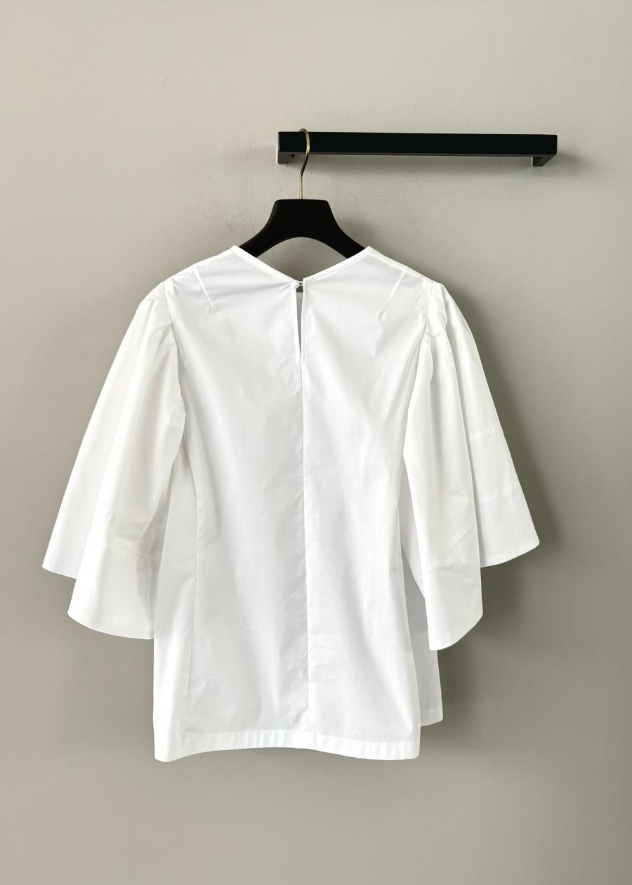 FORMO / TUCK FLARE SLEEVE BLOUSE