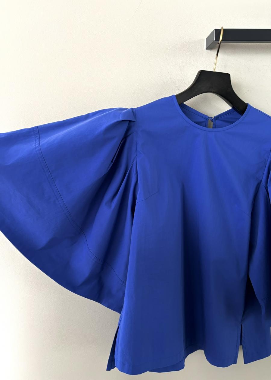 FORMO / TUCK FLARE SLEEVE BLOUSE