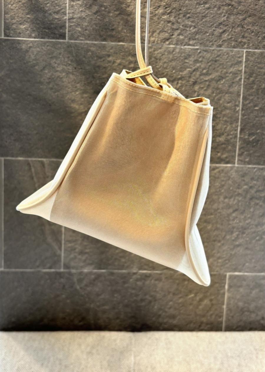 MARROW / TULLE PILLOW