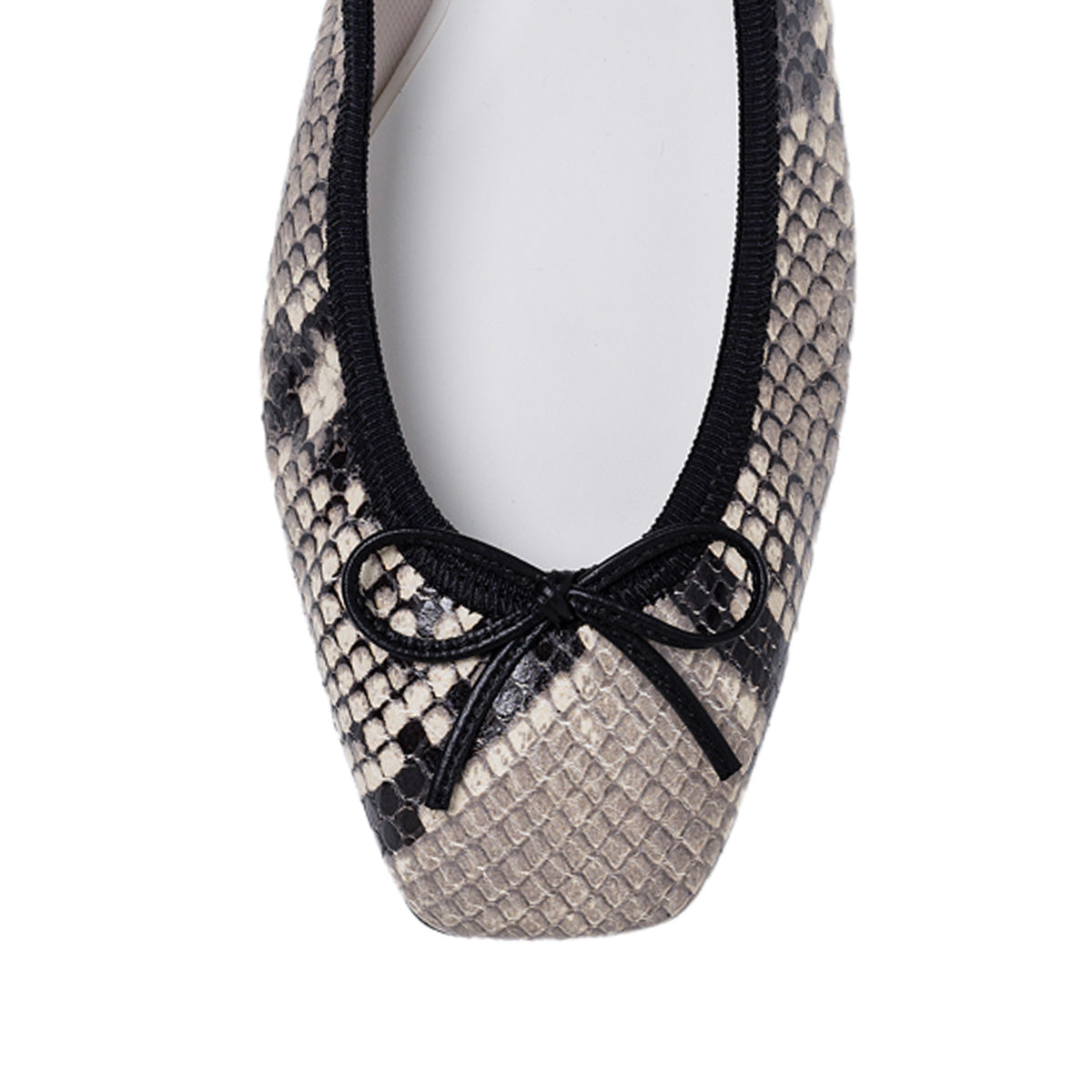 Giselle -Pythonprint Black パイソンプリント ブラック kurun クルン kuruntokyo 入学式 卒業式 クルントウキョウ 疲れない 痛くない madeinjapan 日本製 本革 バレエシューズ フラットシューズ パンプス kurunTOKYO mdmバレエシューズwaterproof レインシューズ 小さいサイズ 大きいサイズ 26cm 21.5cm 26cm 25.5cm 25cm 22cm