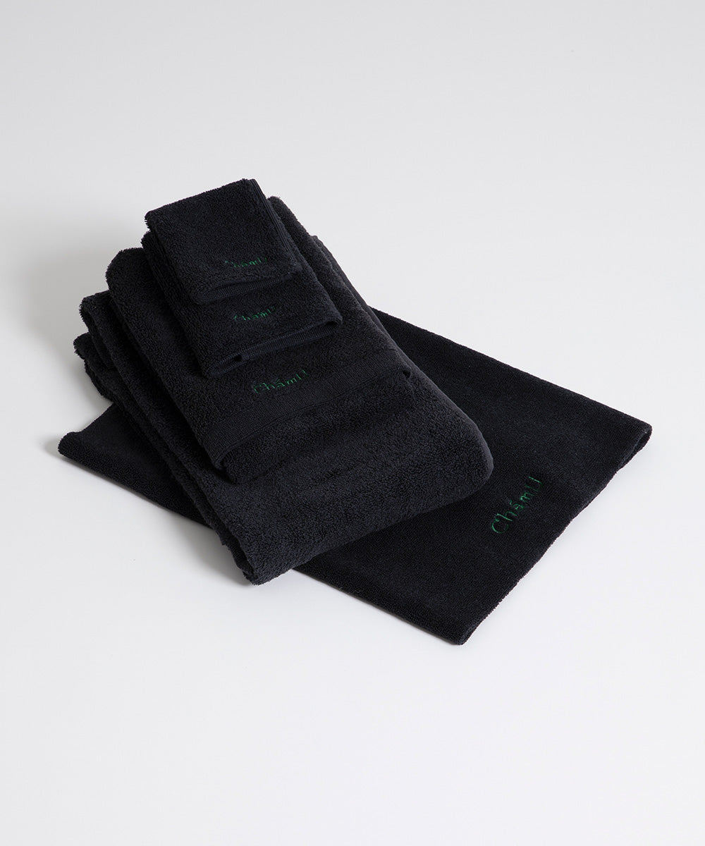 TOWELS / BLACK