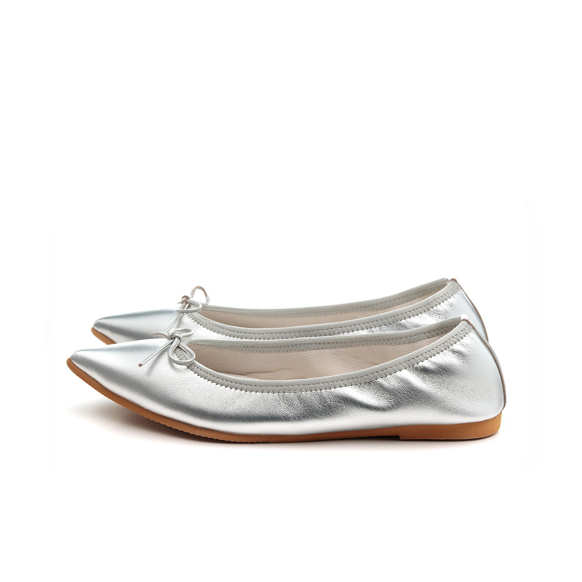 Mathilde -Foil  Silver　フォイル シルバー kurun クルン kuruntokyo 入学式 卒業式 クルントウキョウ 疲れない 痛くない madeinjapan 日本製 本革 バレエシューズ フラットシューズ  パンプス kurunTOKYO mdmバレエシューズwaterproof レインシューズ 小さいサイズ 大きいサイズ 26cm 21.5cm 26cm 25.5cm 25cm 22cm