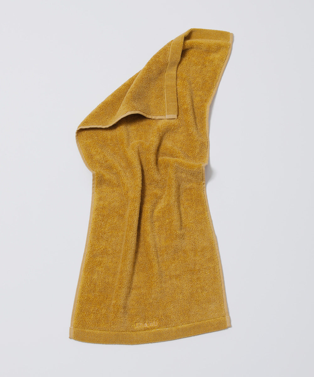 TOWELS / GOLD