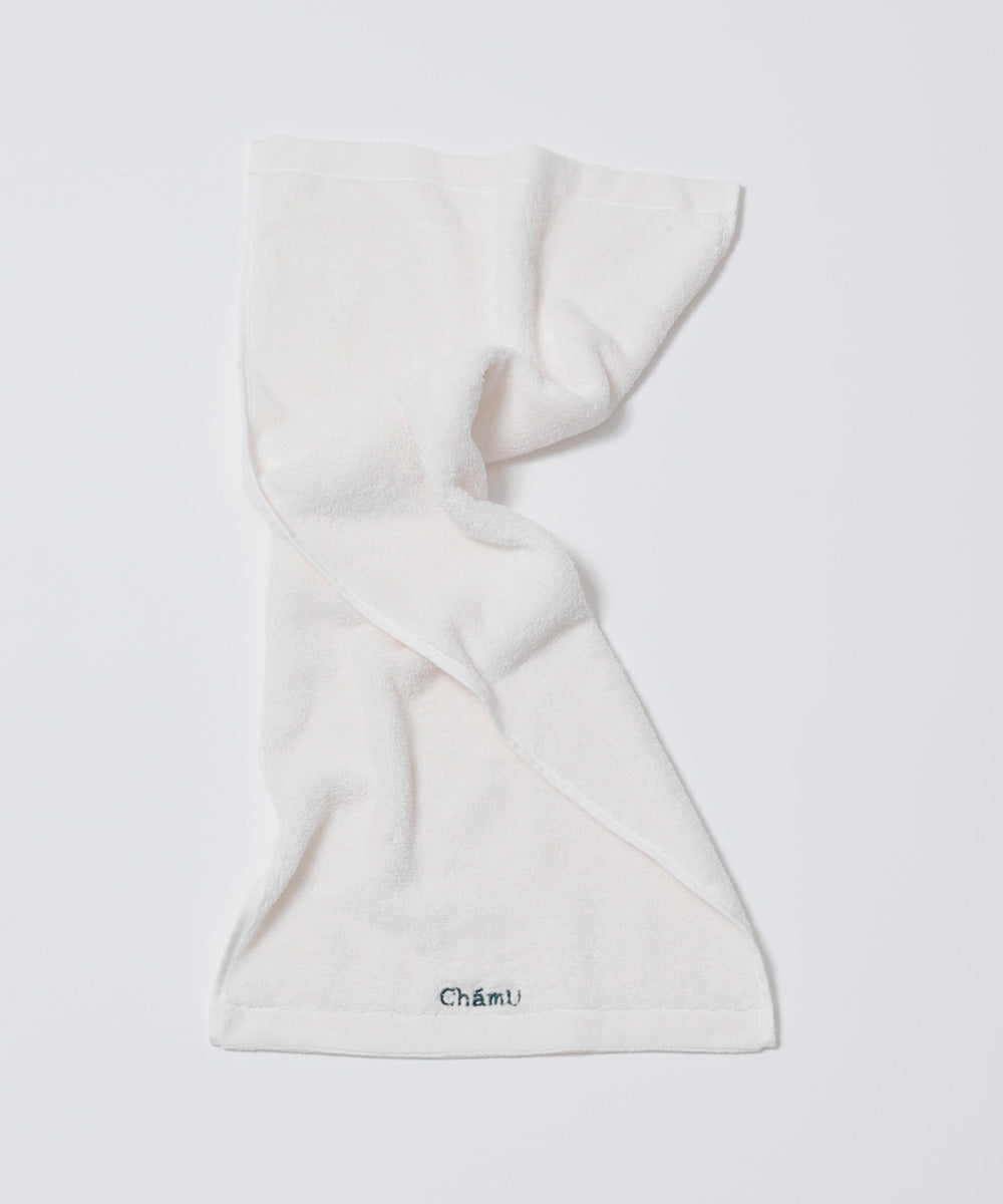 TOWELS / WHITE