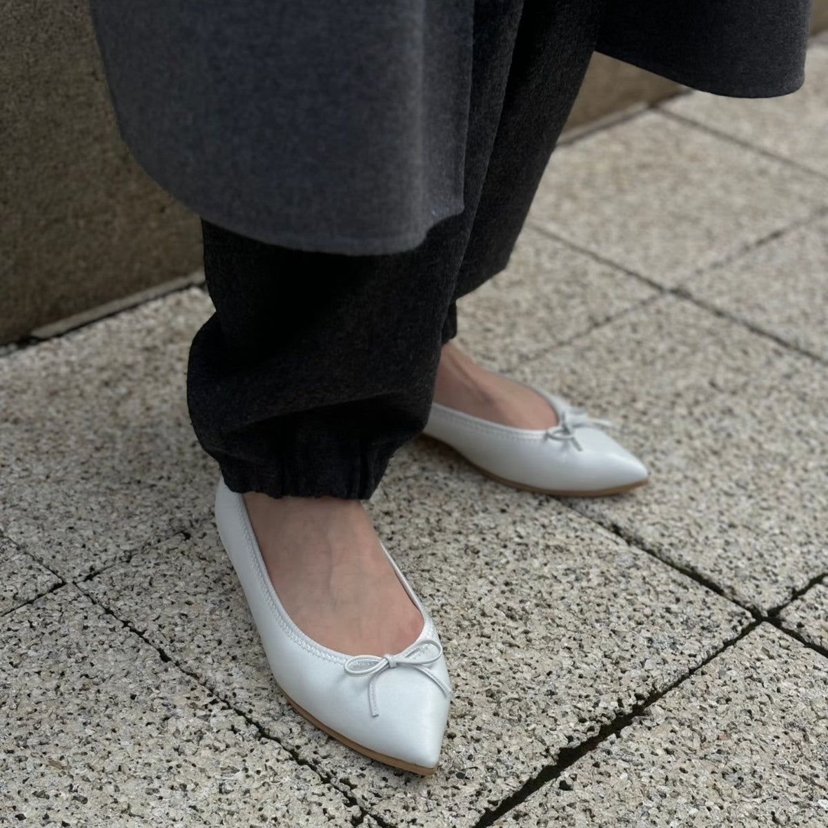 Mathilde -Waterproof smooth White ウォータープルーフスムース ホワイト kurun クルン kuruntokyo 入学式 卒業式 クルントウキョウ 疲れない 痛くない madeinjapan 日本製 本革 バレエシューズ フラットシューズ パンプス kurunTOKYO mdmバレエシューズwaterproof レインシューズ 小さいサイズ 大きいサイズ 26cm 21.5cm 26cm 25.5cm 25cm 22cm