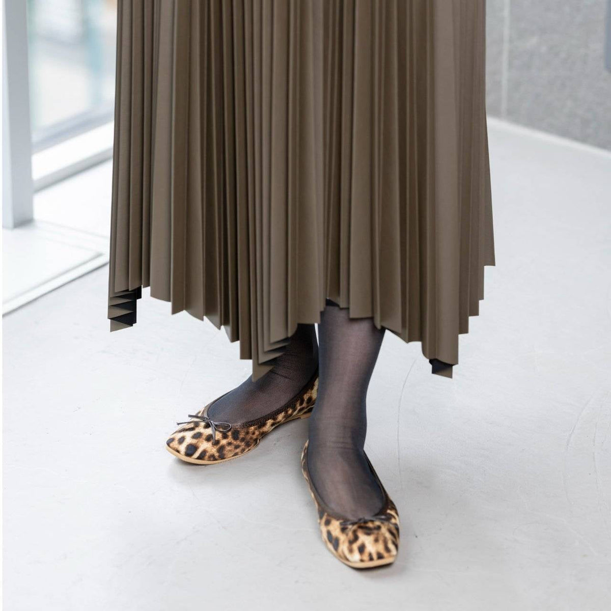 Giselle -Waterproof satin leopardprint Brown ウォータープルーフ サテンレオパードプリント ブラウン kurun クルン kuruntokyo 入学式 卒業式 クルントウキョウ 疲れない 痛くない madeinjapan 日本製 本革 バレエシューズ フラットシューズ パンプス kurunTOKYO mdmバレエシューズwaterproof レインシューズ 小さいサイズ 大きいサイズ 26cm 21.5cm 26cm 25.5cm 25cm 22cm