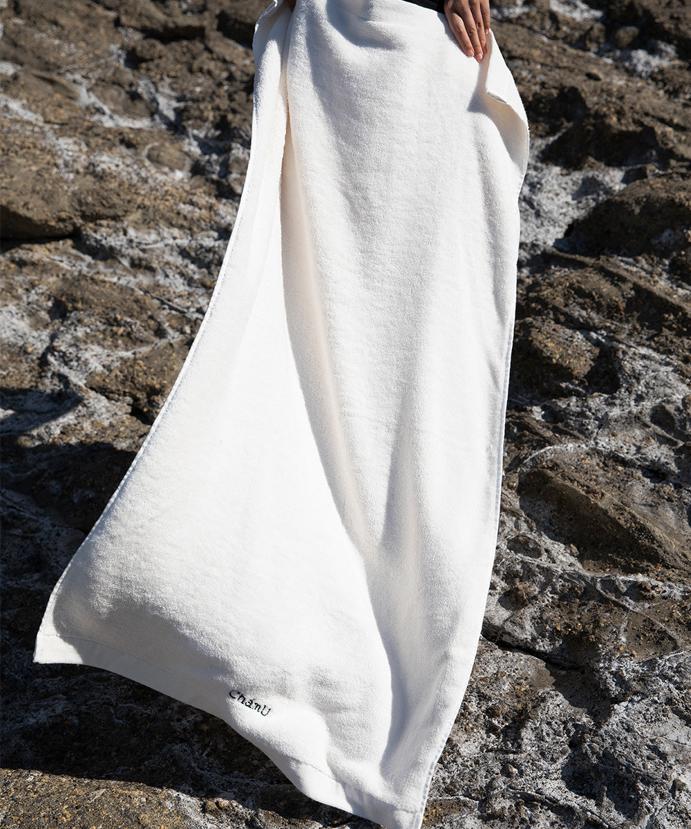 TOWELS / WHITE