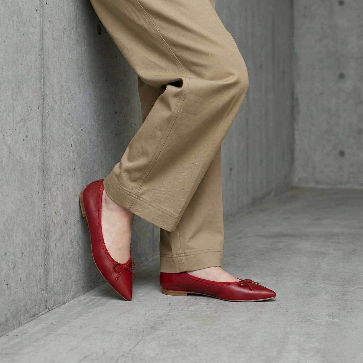 Mathilde -Waterproof smooth Red ウォータープルーフスムース レッド kurun クルン kuruntokyo 入学式 卒業式 クルントウキョウ 疲れない 痛くない madeinjapan 日本製 本革 バレエシューズ フラットシューズ パンプス kurunTOKYO mdmバレエシューズwaterproof レインシューズ 小さいサイズ 大きいサイズ 26cm 21.5cm 26cm 25.5cm 25cm 22cm
