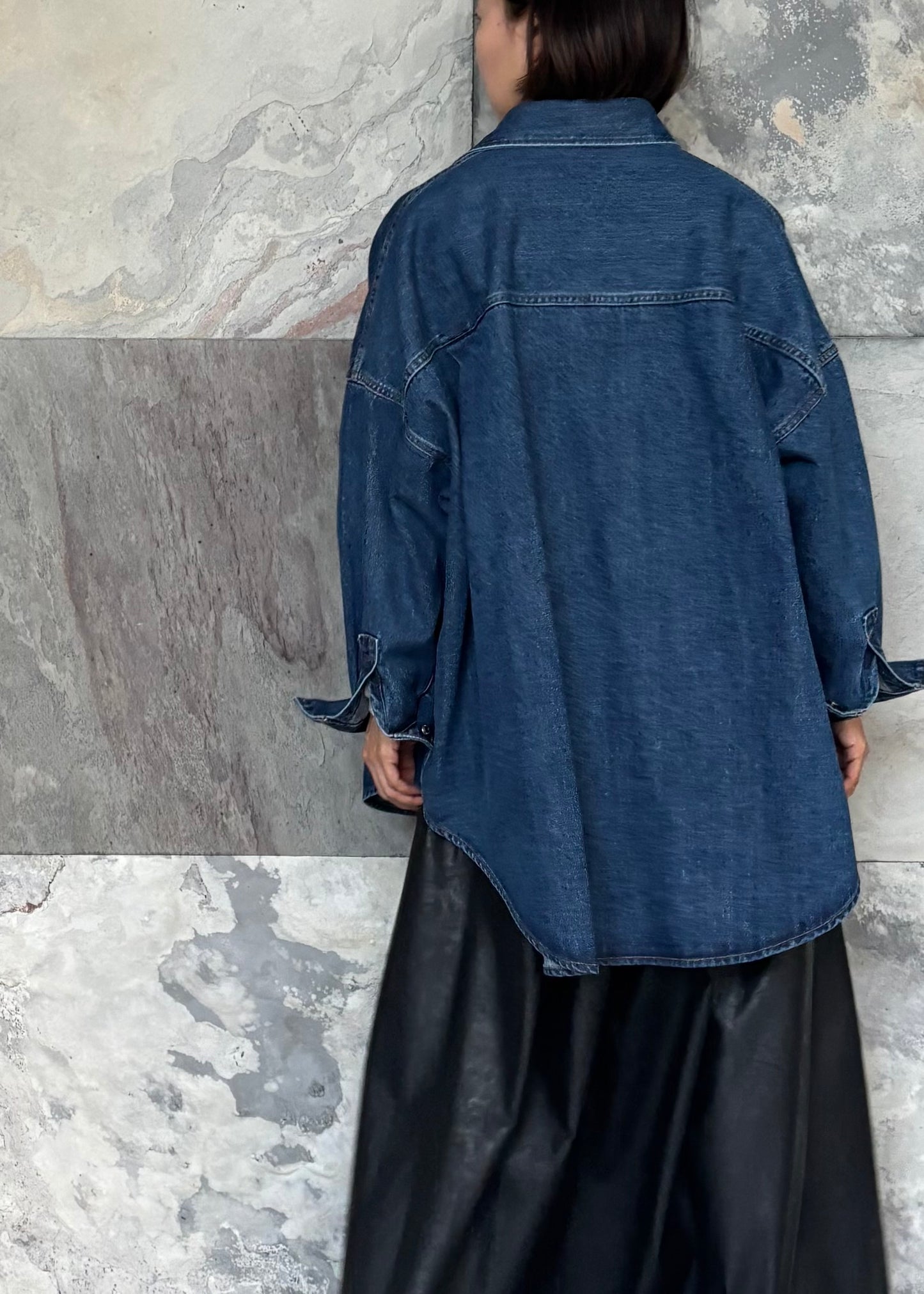 SACRA/AUTHENTIC DENIM