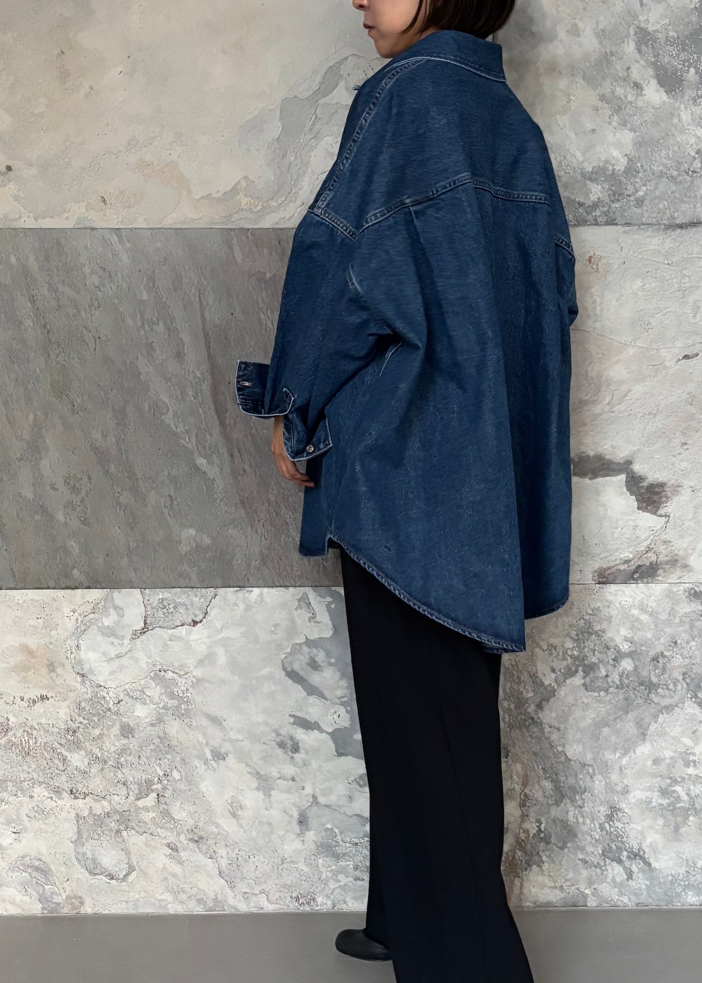SACRA/AUTHENTIC DENIM