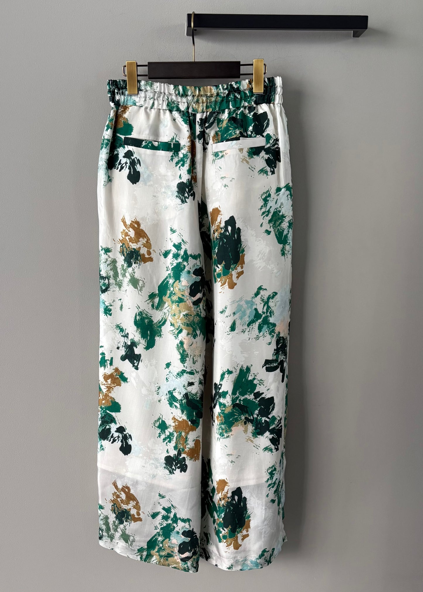 SACRA/BLURRED FLORA PANTS
