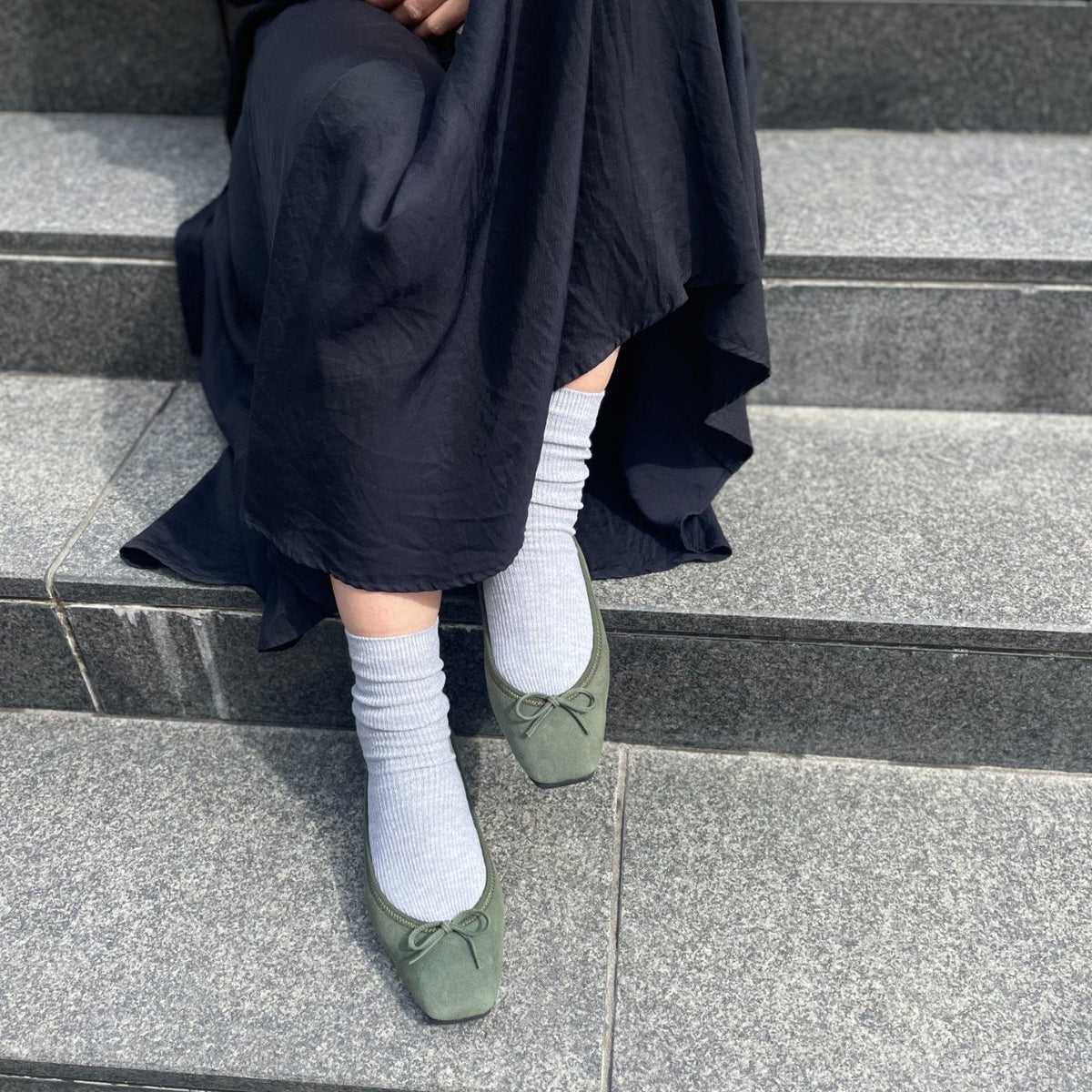 Giselle -Waterproof Suede Khaki ウォータープルーフスエード カーキ kurun クルン kuruntokyo 入学式 卒業式 クルントウキョウ 疲れない 痛くない madeinjapan 日本製 本革 バレエシューズ フラットシューズ パンプス kurunTOKYO mdmバレエシューズwaterproof レインシューズ 小さいサイズ 大きいサイズ 26cm 21.5cm 26cm 25.5cm 25cm 22cm