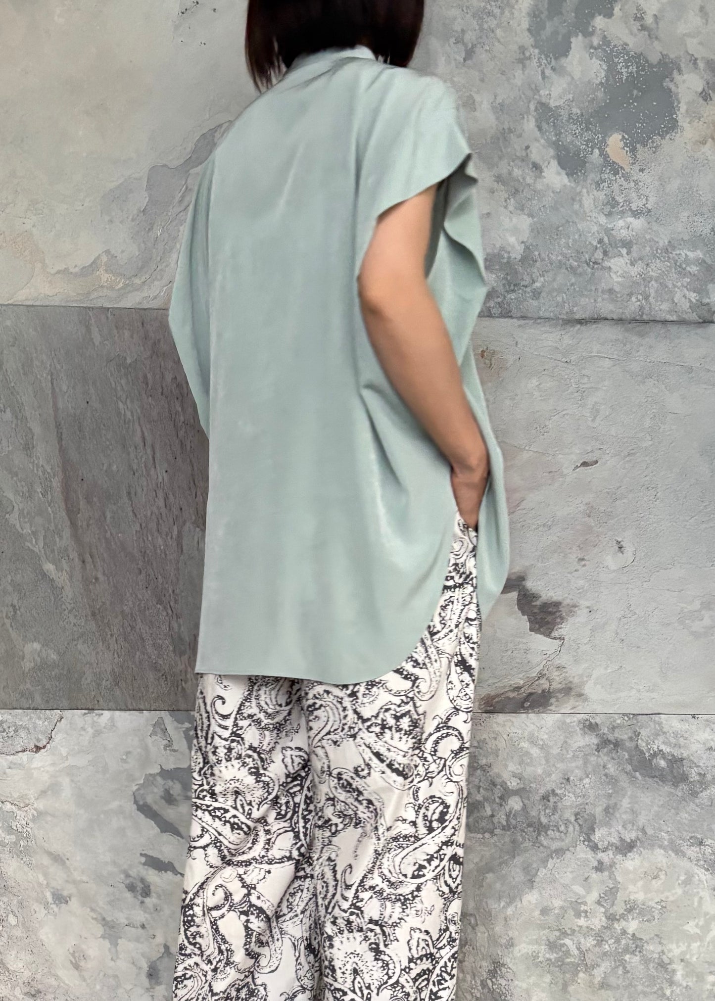 SACRA/TRIACE MICRO CREPE TOP