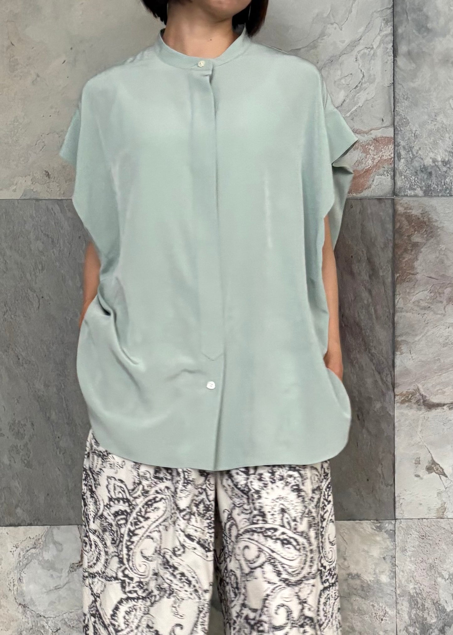 SACRA/TRIACE MICRO CREPE TOP