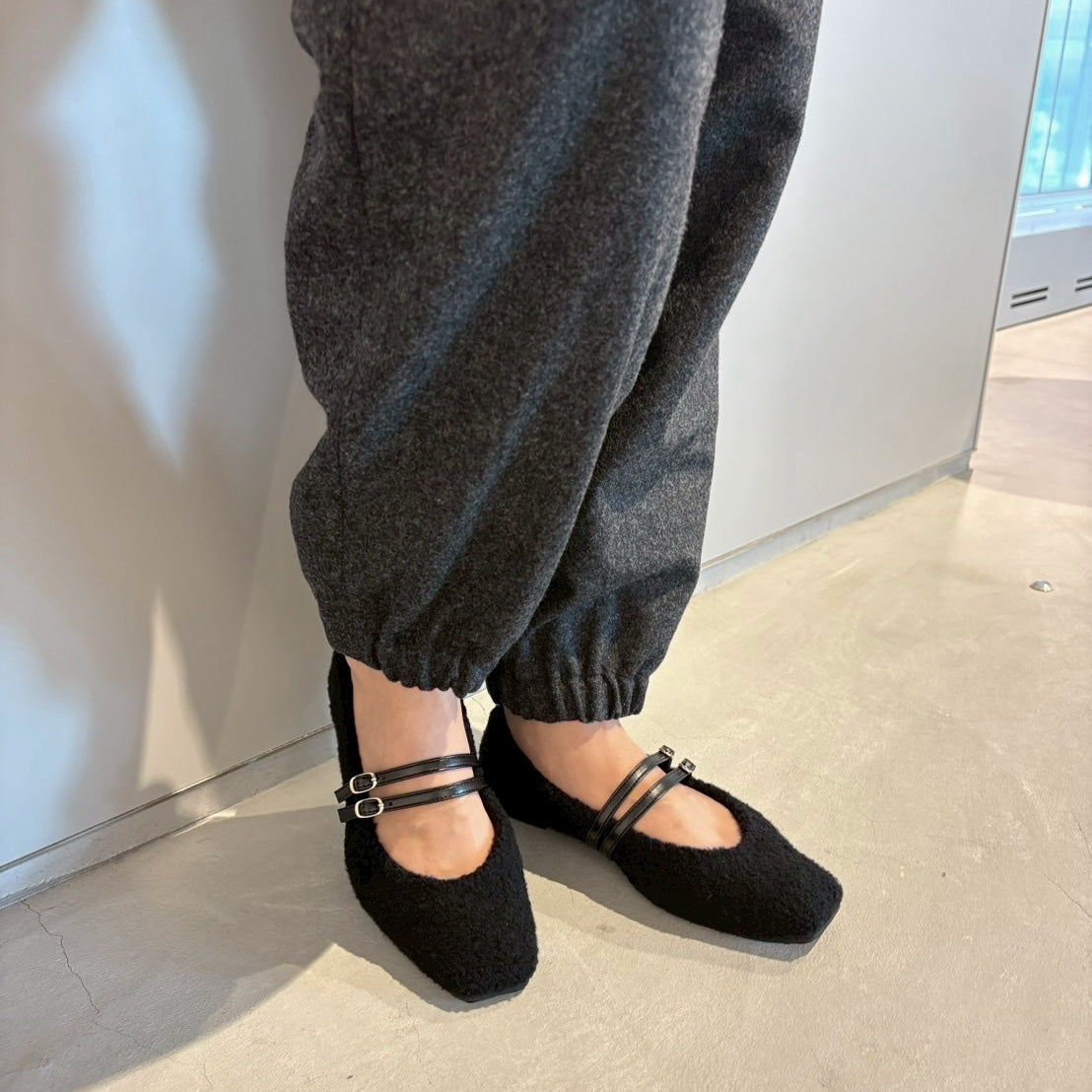 [11/28(fri) 20:00～先行発売]Flavie -Boa Cloth Double Strap Black　ボアクロス ダブルストラップ ブラック