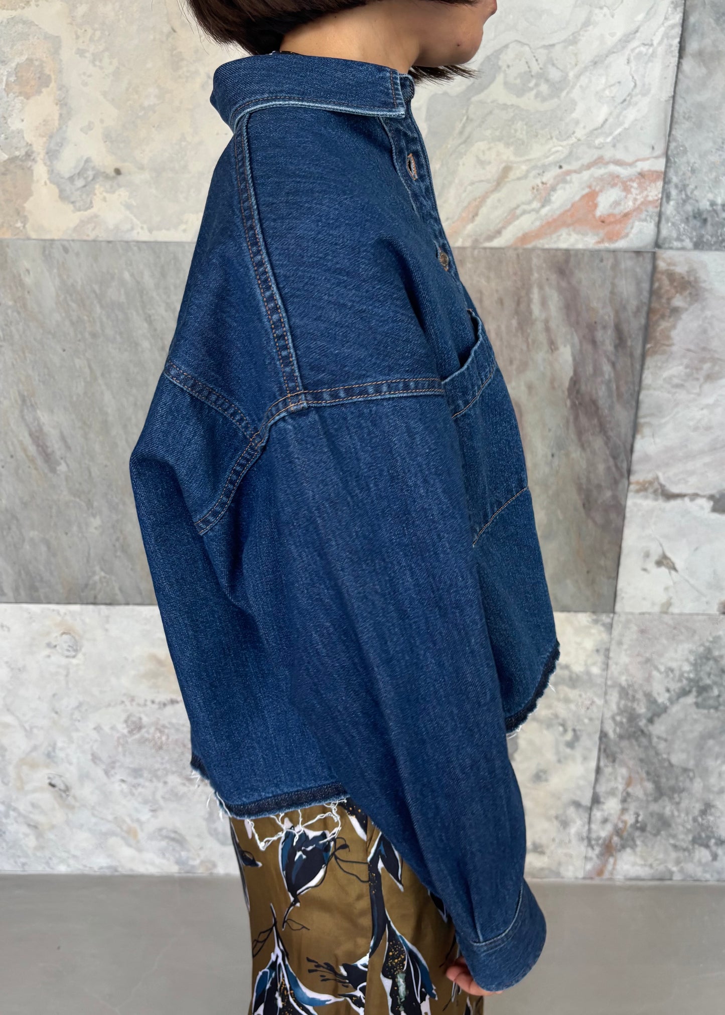 SACRA  AUTHENTIC DENIM CROPPED SHIRT