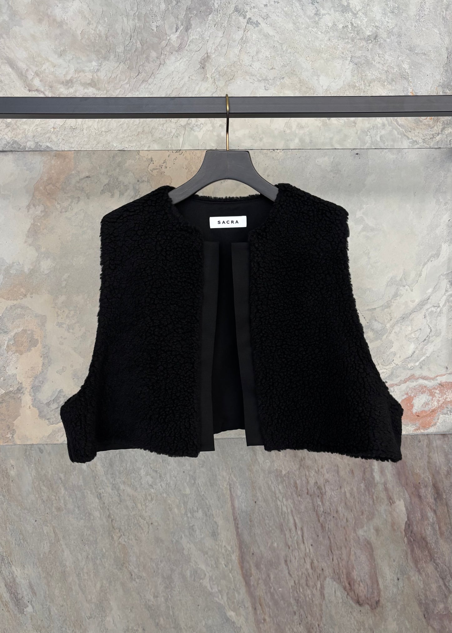 SACRA  POODLE FUR SHORT GILET