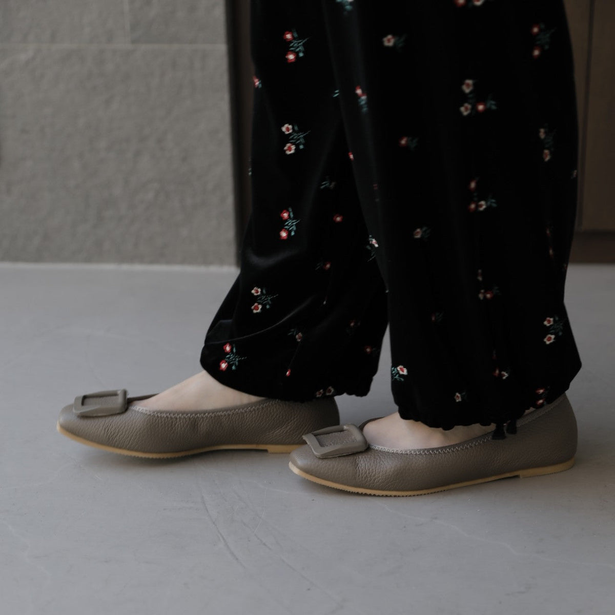 [9/16(wed)20:00～販売開始]Giselle -Waterproof Soft Shrink Buckle Taupe ウォータープルーフ ソフトシュリンク バックル トープ kurun クルン kuruntokyo 入学式 卒業式 クルントウキョウ 疲れない 痛くない madeinjapan 日本製 本革 バレエシューズ フラットシューズ パンプス kurunTOKYO mdmバレエシューズwaterproof レインシューズ 小さいサイズ 大きいサイズ 26cm 21.5cm 26cm 25.5cm 25cm 22cm