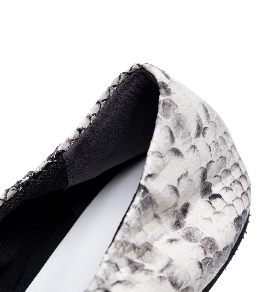 Flavie -Pythonprint Buckle Gray パイソンプリント バックルグレー kurun クルン kuruntokyo 入学式 卒業式 クルントウキョウ 疲れない 痛くない madeinjapan 日本製 本革 バレエシューズ フラットシューズ パンプス kurunTOKYO mdmバレエシューズwaterproof レインシューズ 小さいサイズ 大きいサイズ 26cm 21.5cm 26cm 25.5cm 25cm 22cm