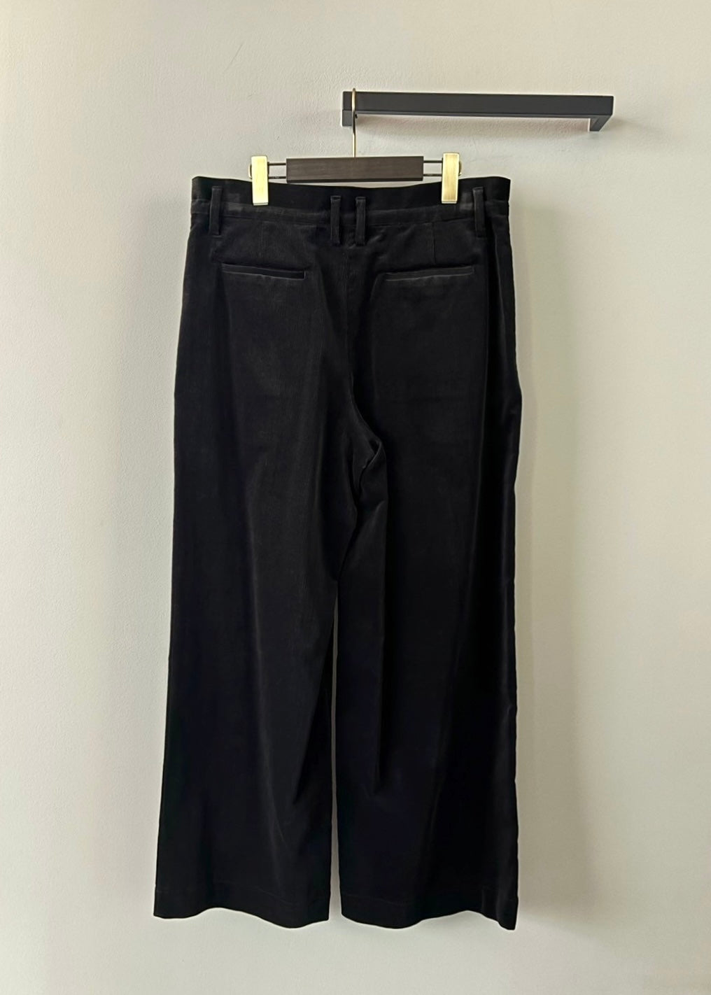 SACRA / FINX CORDUROY PANTS