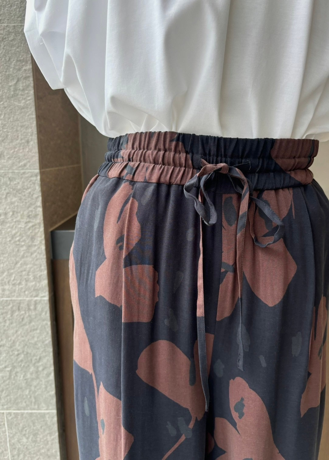 SACRA / MODERN FLOWER PANTS