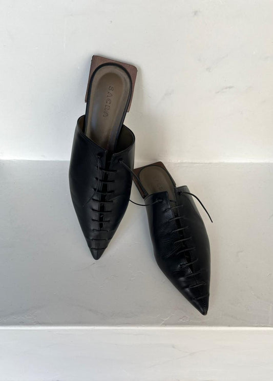 SACRA / LEATHER SLIPPER