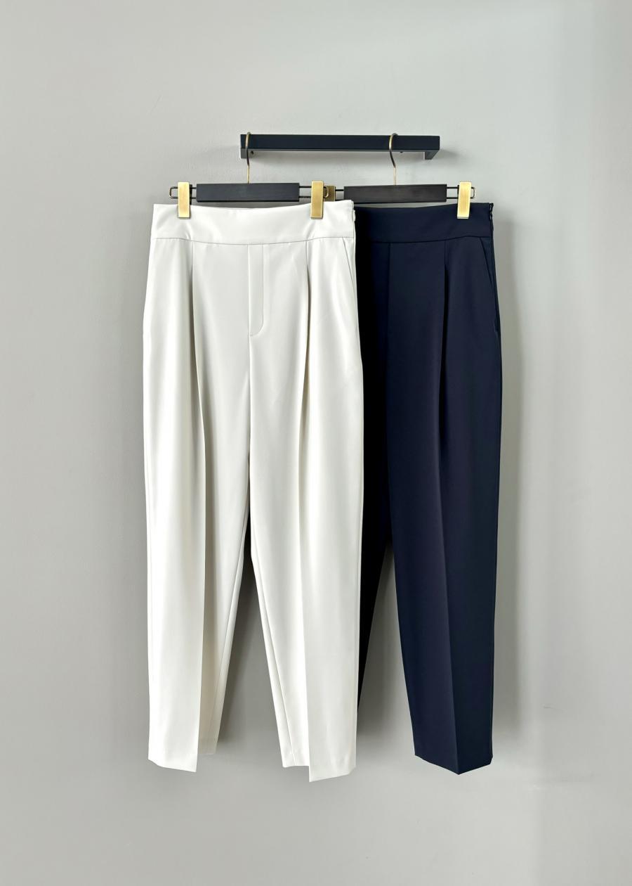 FORMO / 4WAY STRECH TUCK PANTS