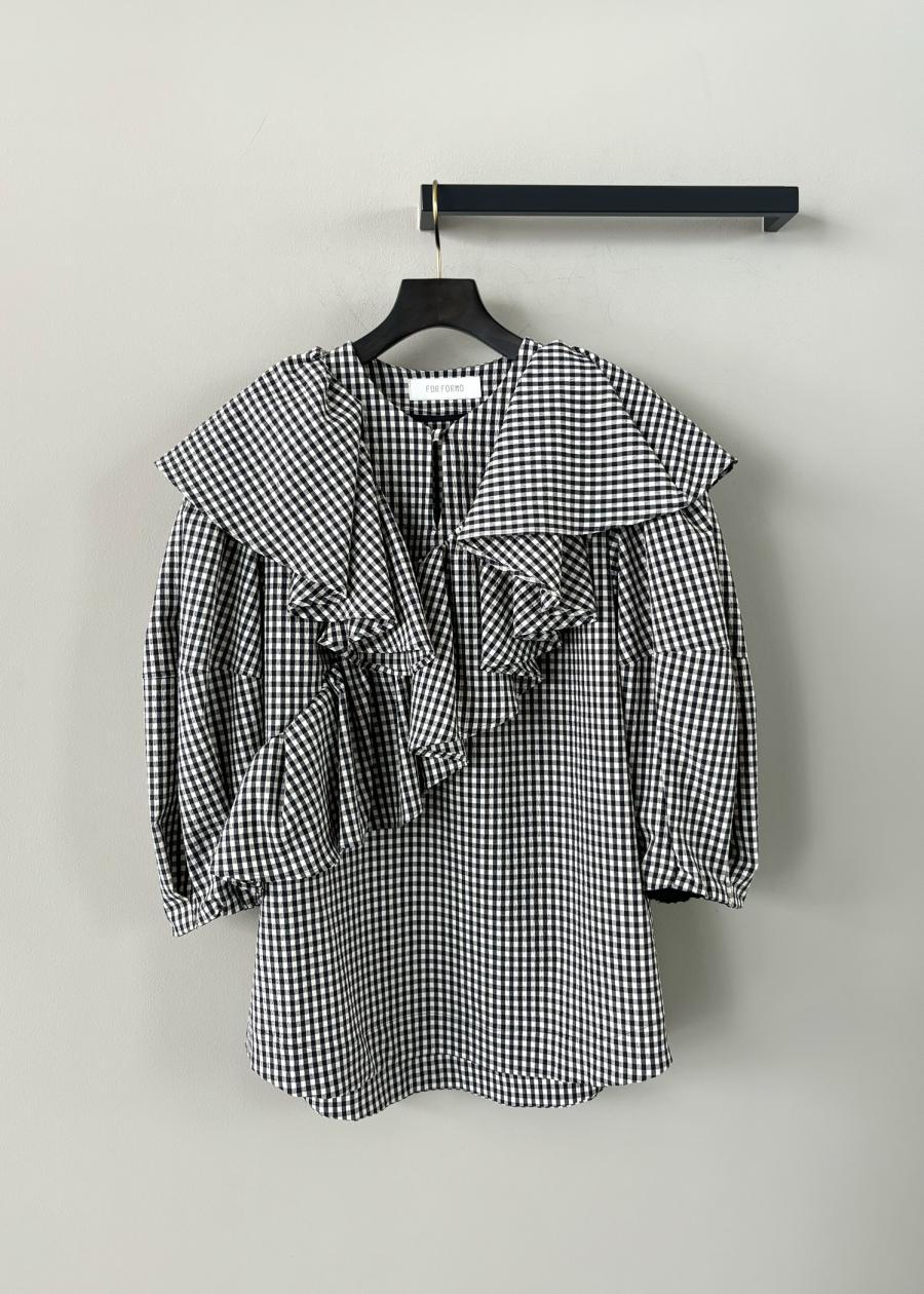 FORMO / FRILL BLOUSE