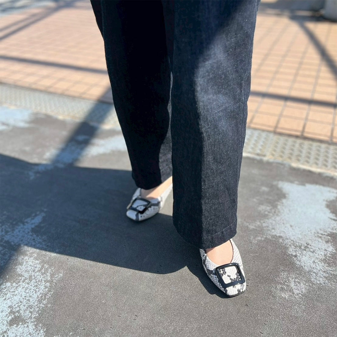 Flavie -Pythonprint Buckle Gray パイソンプリント バックルグレー kurun クルン kuruntokyo 入学式 卒業式 クルントウキョウ 疲れない 痛くない madeinjapan 日本製 本革 バレエシューズ フラットシューズ パンプス kurunTOKYO mdmバレエシューズwaterproof レインシューズ 小さいサイズ 大きいサイズ 26cm 21.5cm 26cm 25.5cm 25cm 22cm