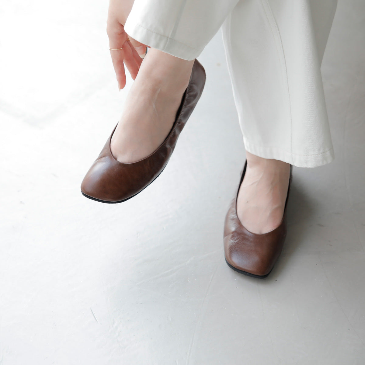 Zoe -Kip Leather Chestnuts brown キップレザー チェスナッツブラウン kurun クルン kuruntokyo 入学式 卒業式 クルントウキョウ 疲れない 痛くない madeinjapan 日本製 本革 バレエシューズ フラットシューズ パンプス kurunTOKYO mdmバレエシューズwaterproof レインシューズ 小さいサイズ 大きいサイズ 26cm 21.5cm 26cm 25.5cm 25cm 22cm